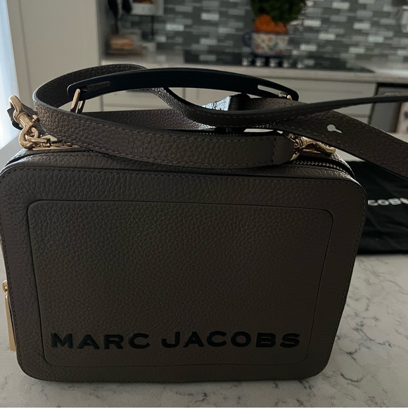 Women’s handbag - Picture 13 of 15